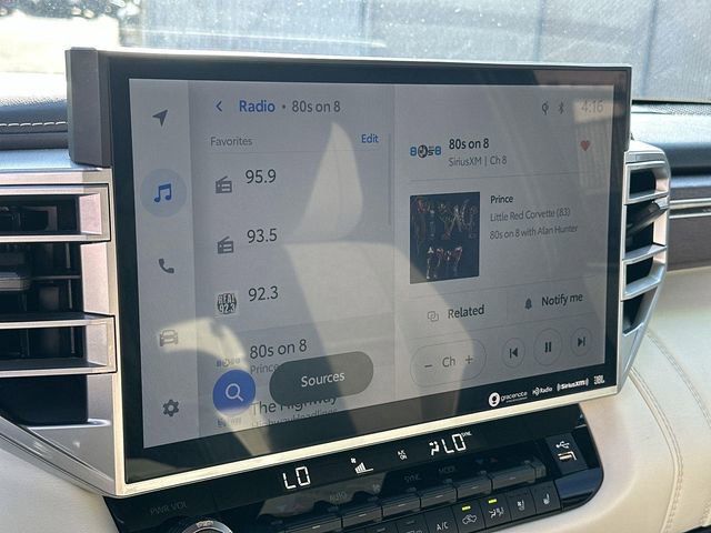 Used 2024 Toyota Tundra Capstone image 12