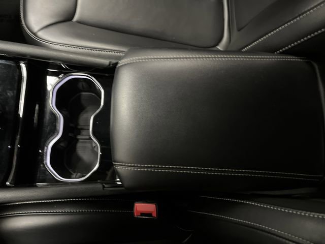 Used 2023 Jeep Grand Cherokee L Limited image 21