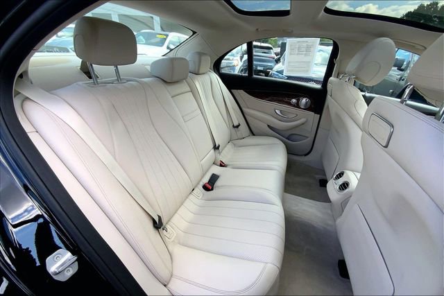 Used 2018 Mercedes-Benz E 300 4MATIC image 16
