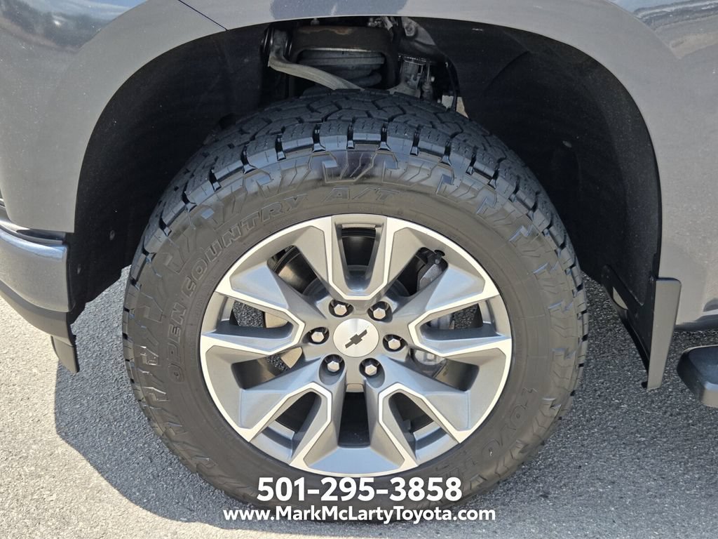 Used 2021 Chevrolet Silverado 1500 RST w/ Convenience Package II AWD/4WD image 16