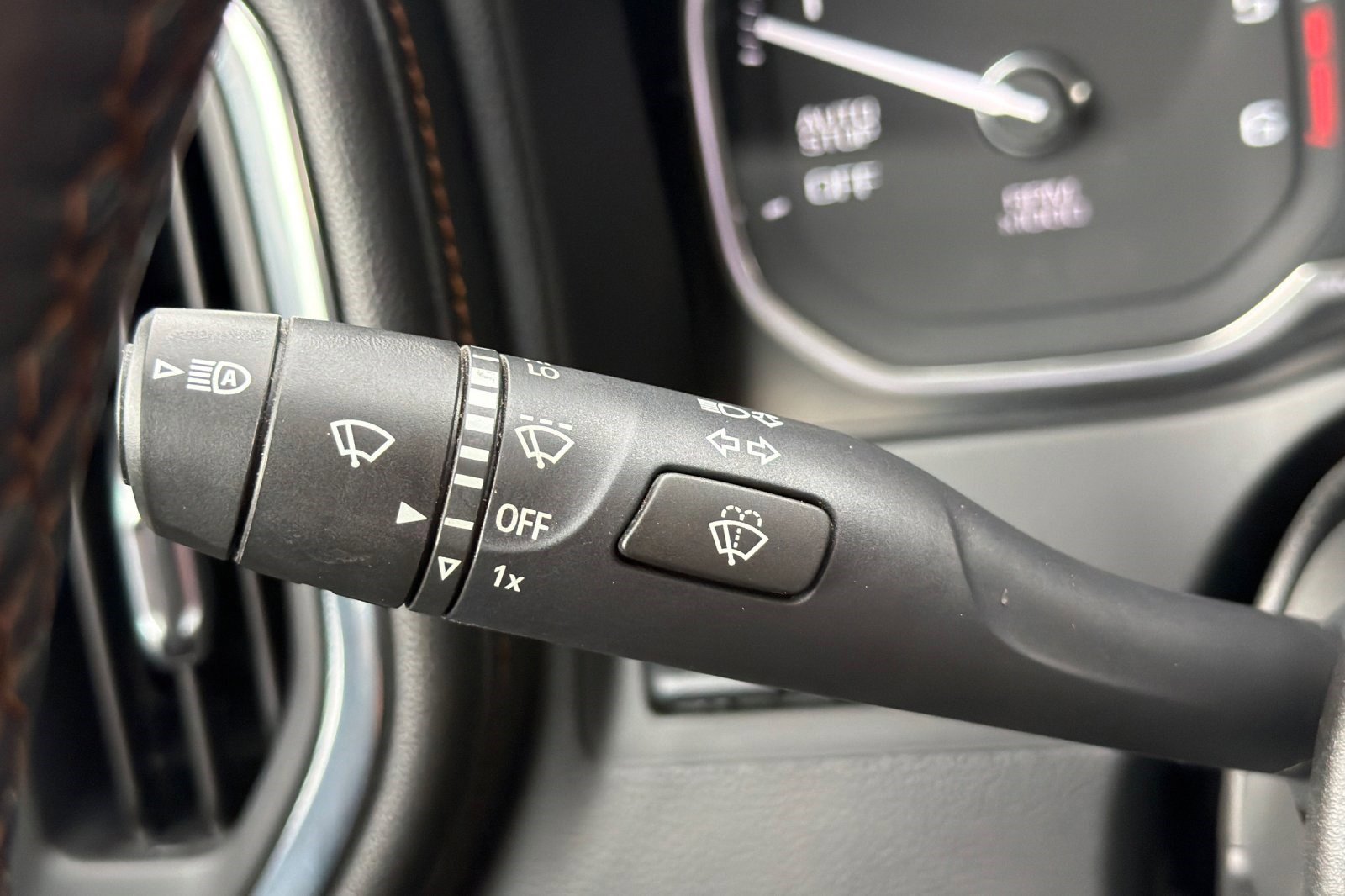 Used 2021 GMC Sierra 1500 AT4 w/ AT4 Premium Package image 33