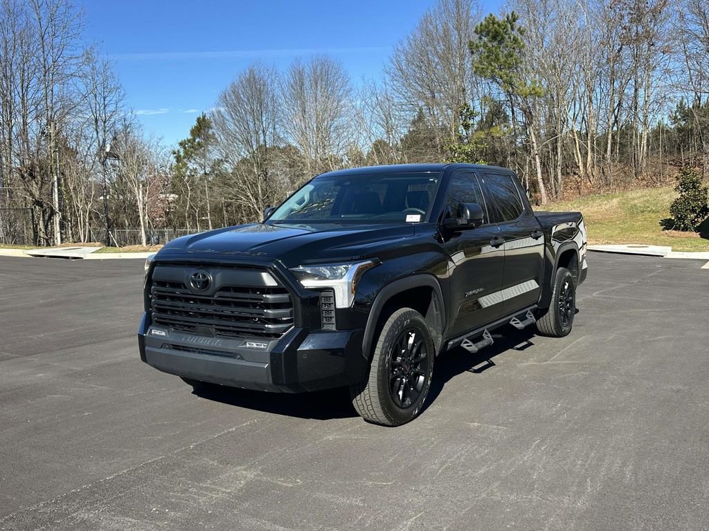 Used 2023 Toyota Tundra SR5 w/ SR5 Convenience Package image 3