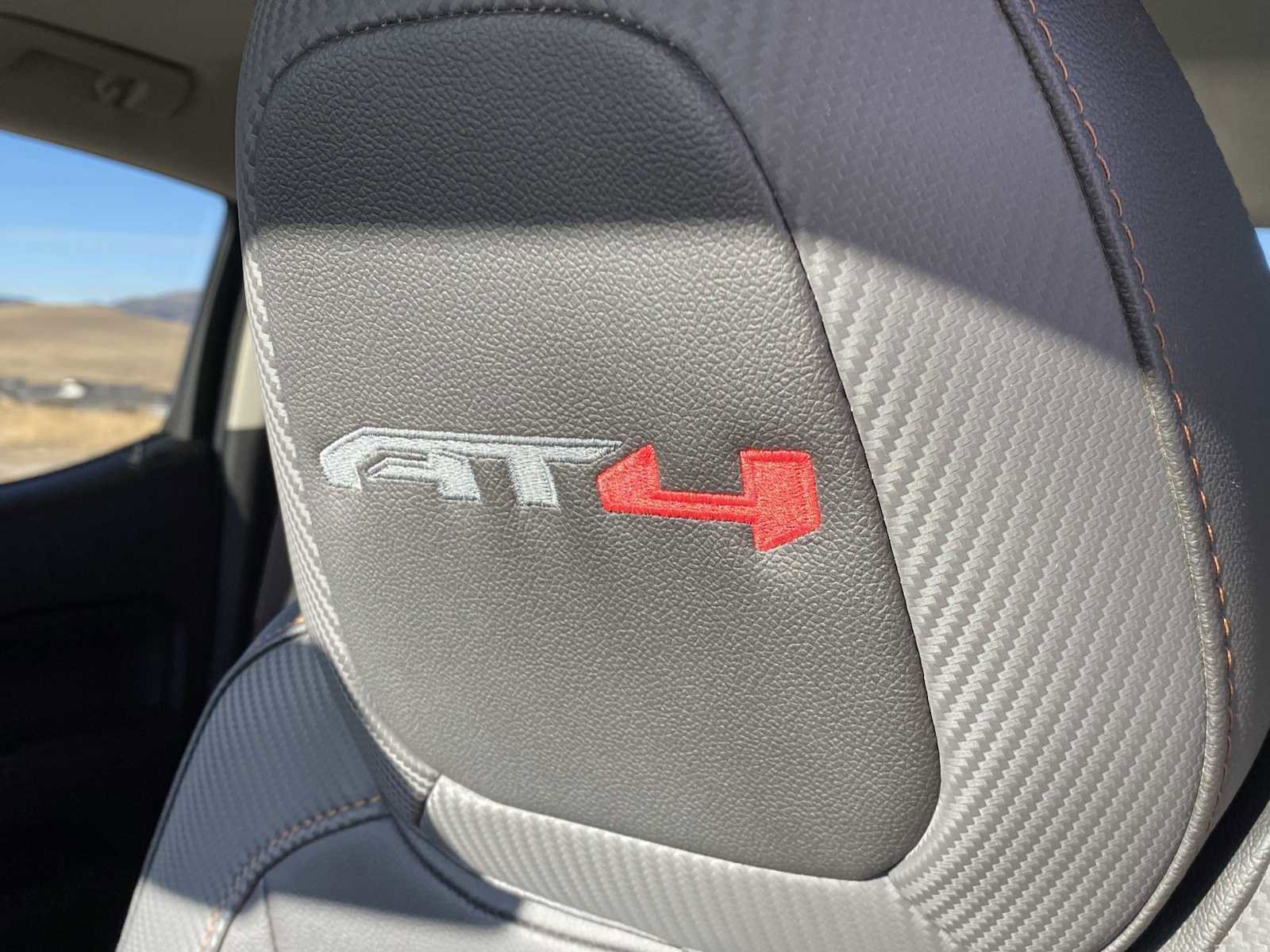 Used 2021 GMC Canyon AT4 image 14