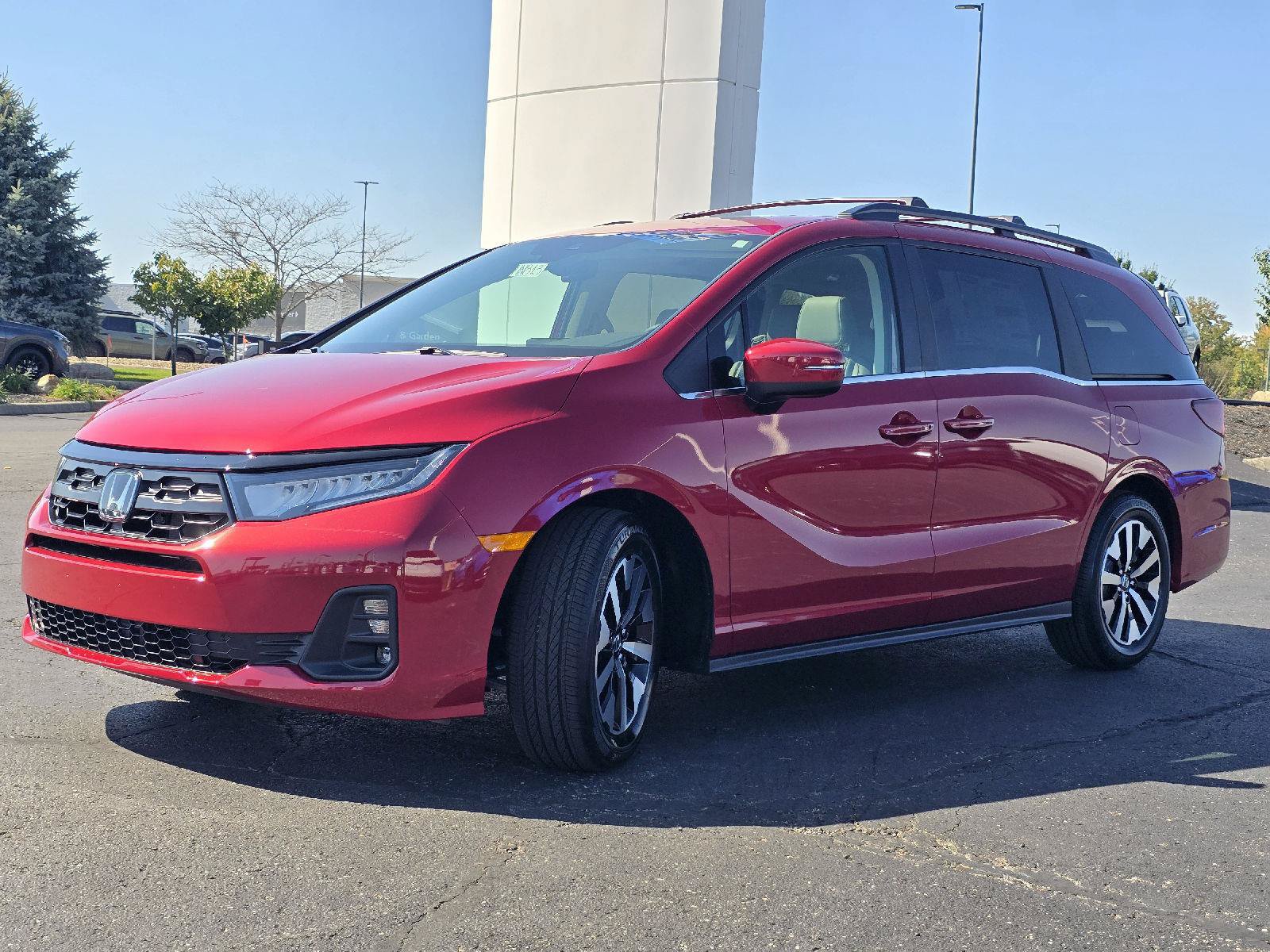New 2027 Honda Odyssey EX-L image 3