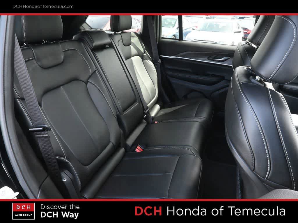 Used 2024 Jeep Grand Cherokee Limited image 20