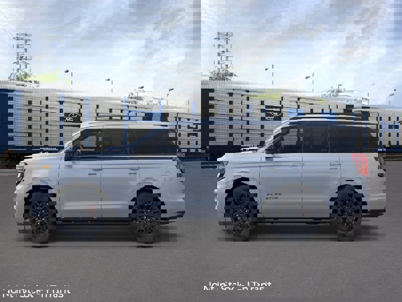 New 2025 Ford Expedition Platinum w/ Stealth Performance Package image 26
