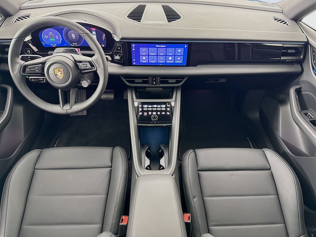 New 2026 Porsche Macan Electric RWD image 27