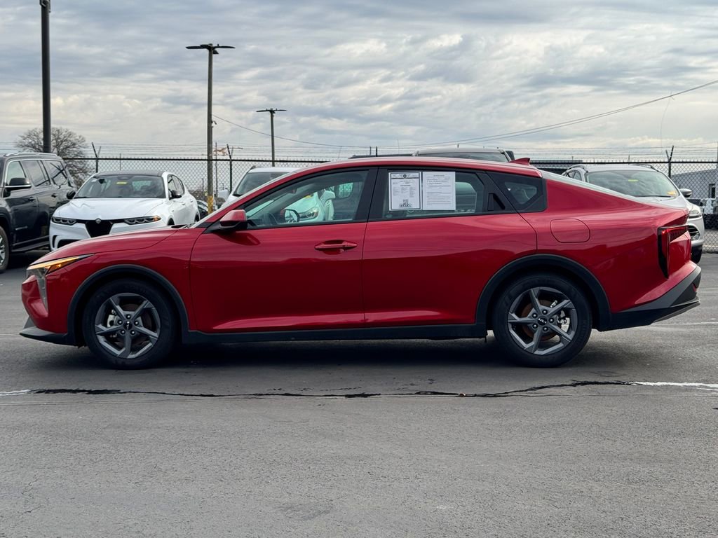 Used 2025 Kia K4 LXS image 4