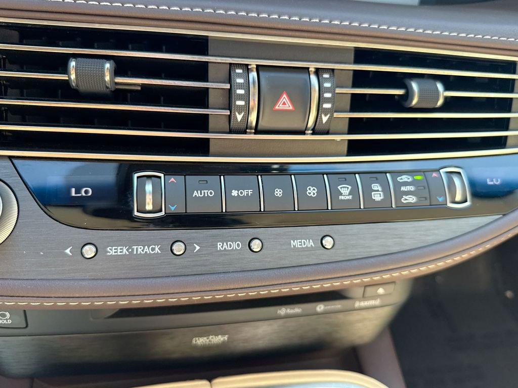 Used 2018 Lexus LS 500 w/ Interior Upgrade Package image 17