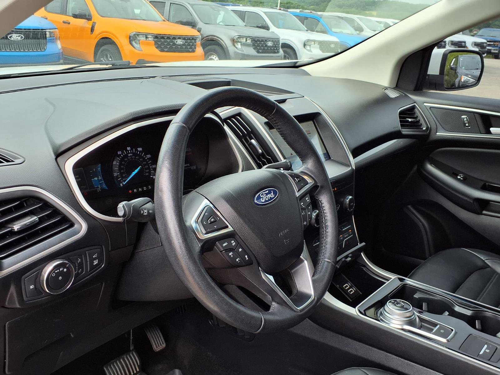 Used 2020 Ford Edge SEL w/ Convenience Package AWD/4WD image 7