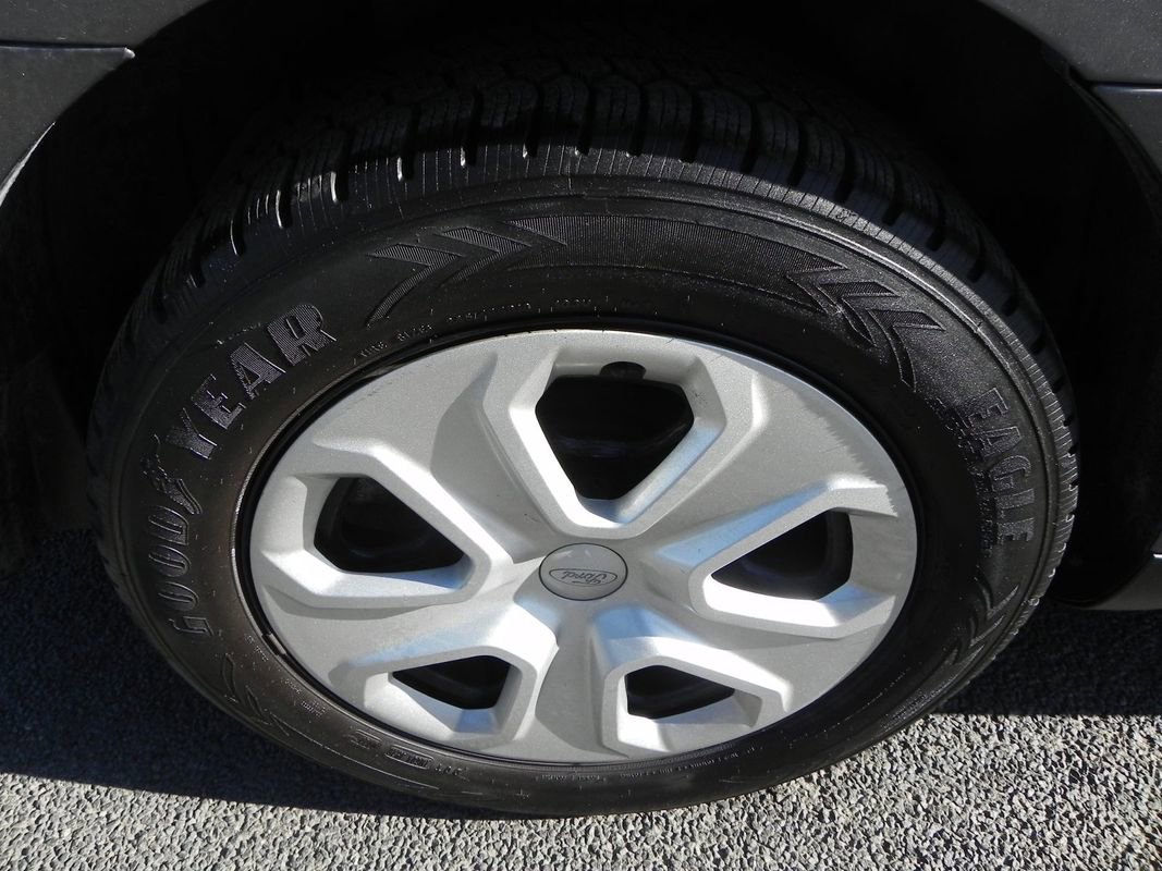 Used 2018 Ford Taurus Police Interceptor image 8