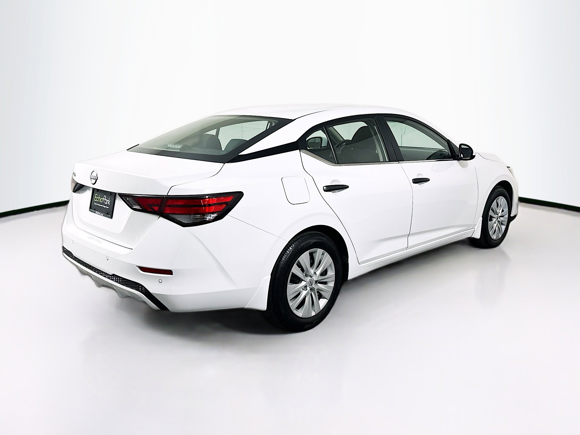 Used 2025 Nissan Sentra S image 9