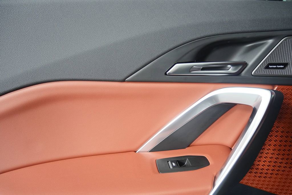 Used 2026 BMW X1 xDrive28i w/ Technology Package image 14