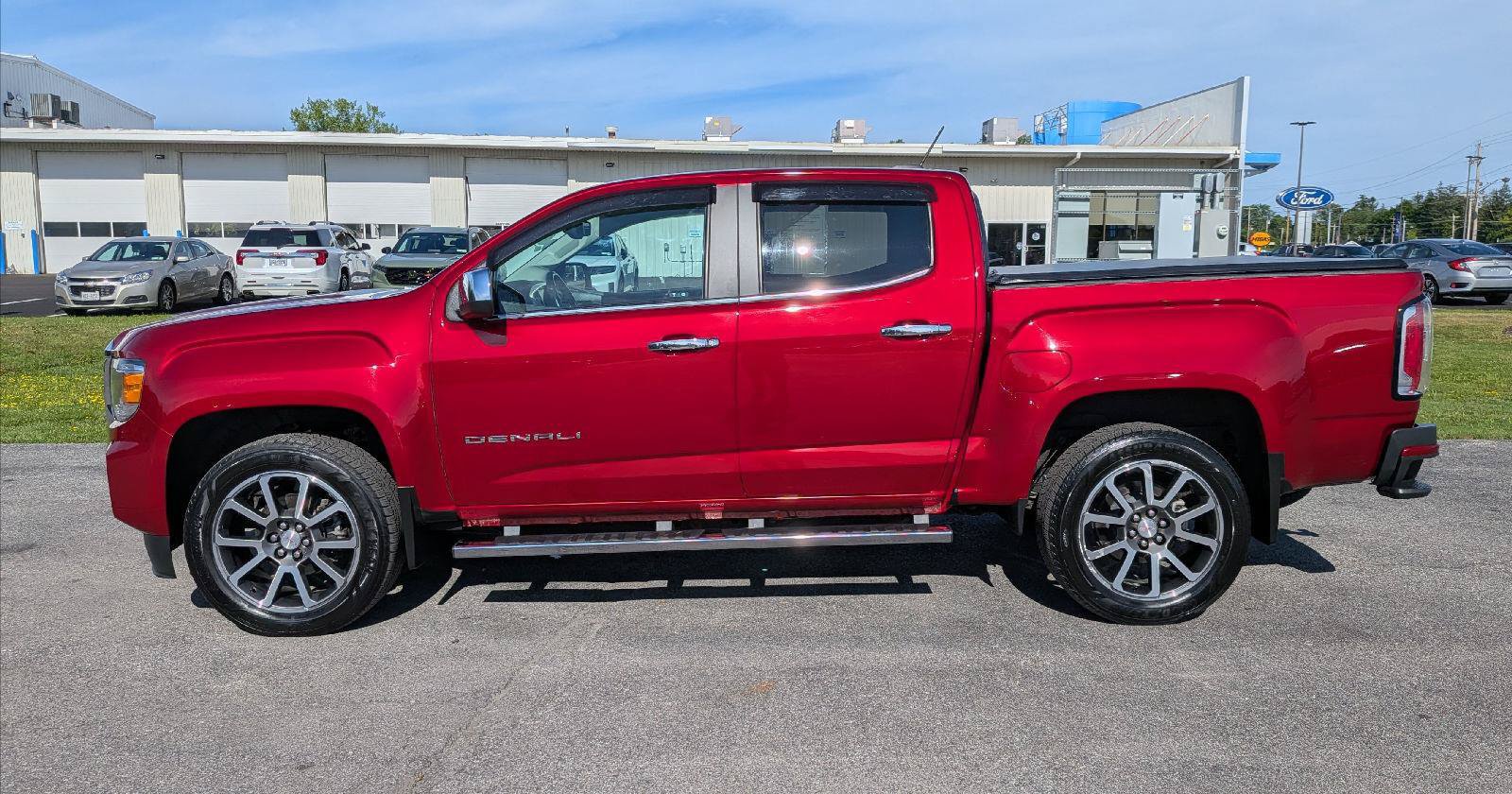 Used 2021 GMC Canyon Denali AWD/4WD image 6