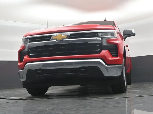 Used 2025 Chevrolet Silverado 1500 LT image 43