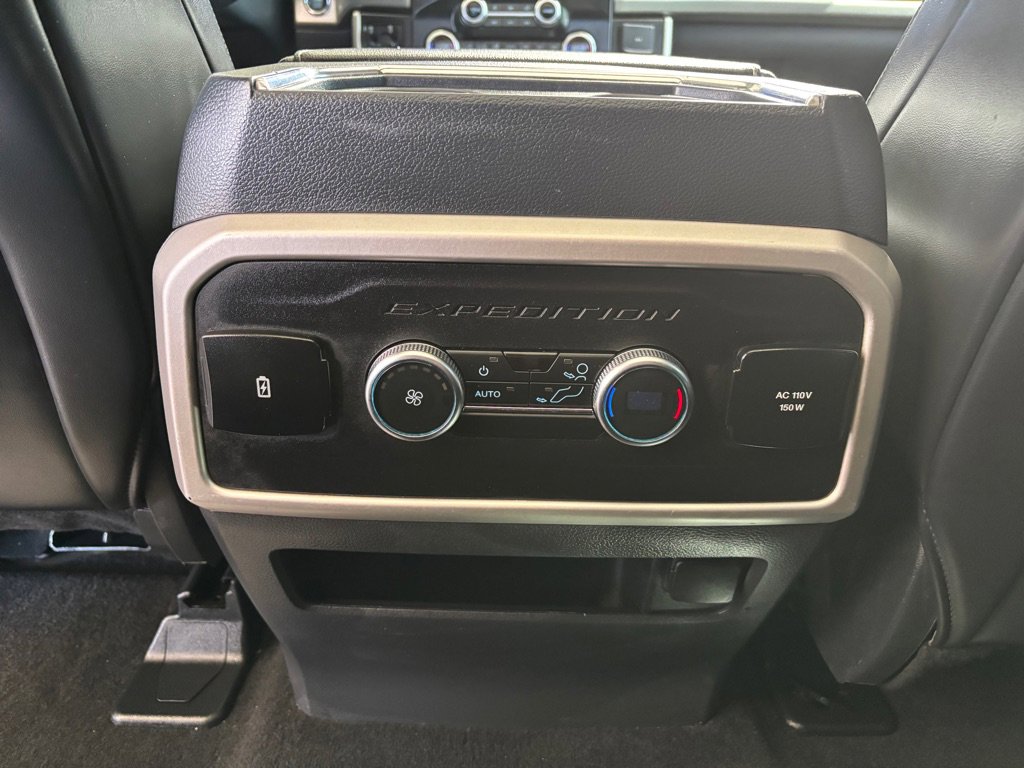Used 2023 Ford Expedition Max XLT image 22
