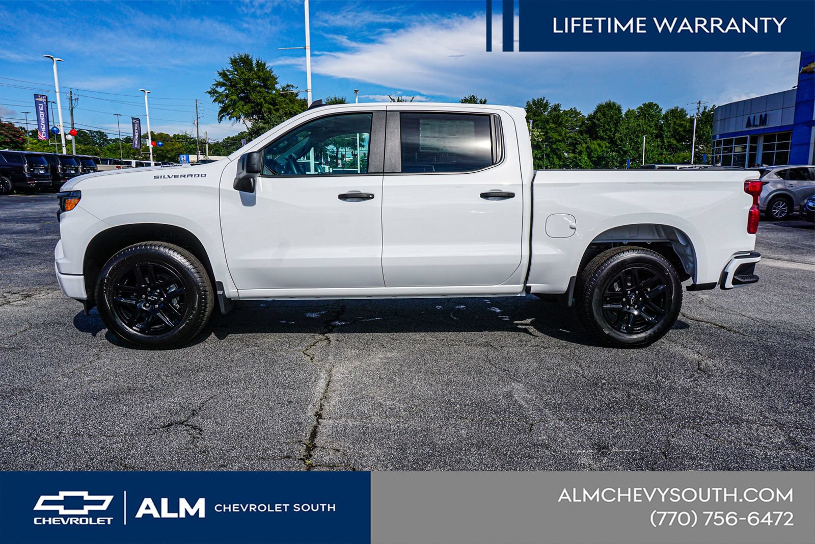 New 2026 Chevrolet Silverado 1500 Custom RWD image 9