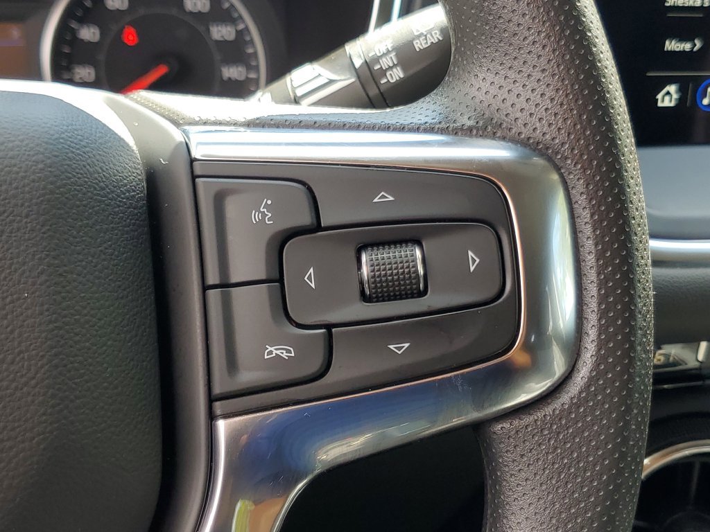 Used 2025 Chevrolet Blazer LT FWD image 20
