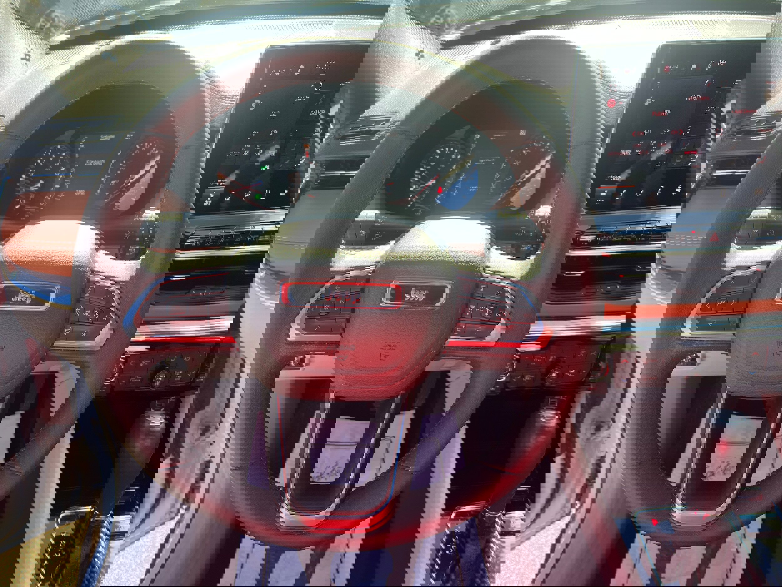 Used 2024 Jeep Compass Limited image 14