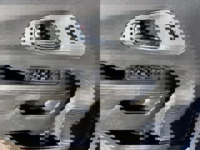 New 2026 Chrysler Pacifica Limited w/ Trailer Tow Group image 48