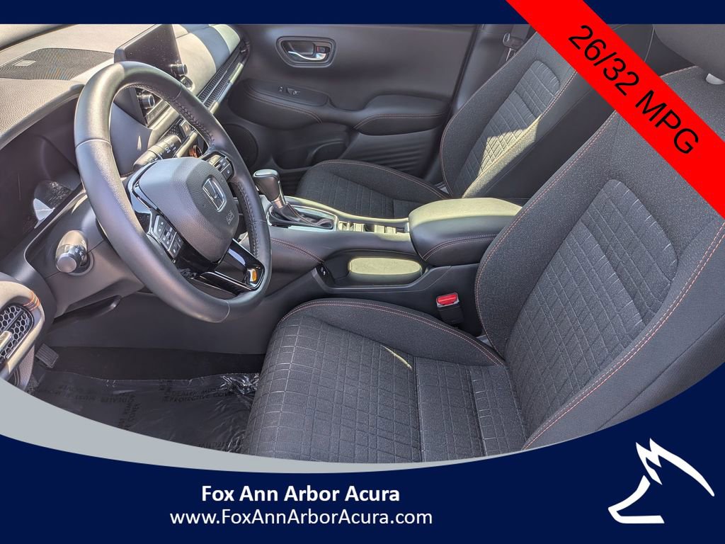 Used 2024 Honda HR-V Sport image 11