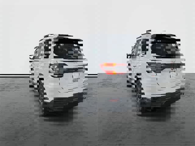 New 2026 Honda Pilot Sport image 2