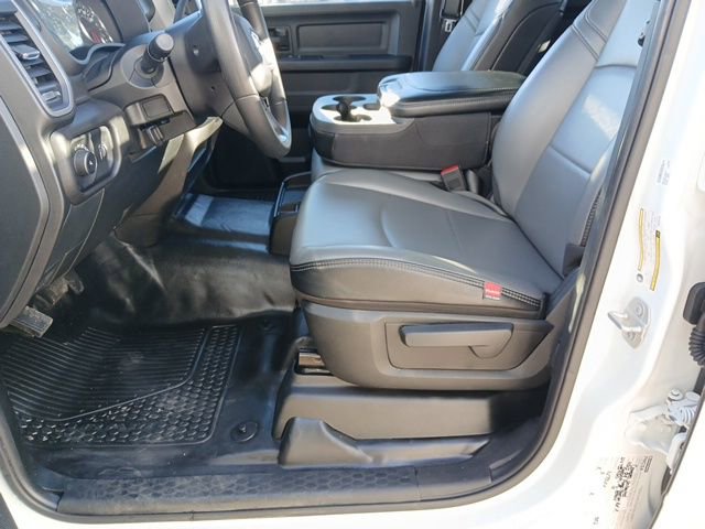 Used 2024 RAM 2500 Tradesman w/ Chrome Appearance Group AWD/4WD image 28