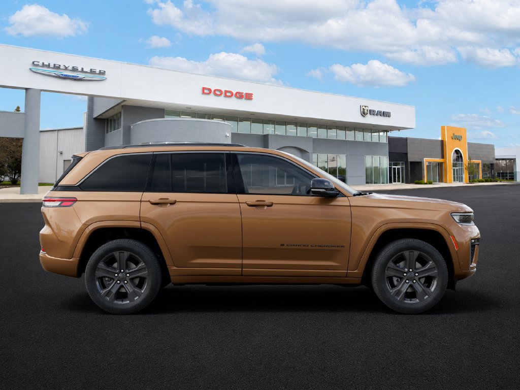 New 2027 Jeep Grand Cherokee Limited AWD/4WD image 21