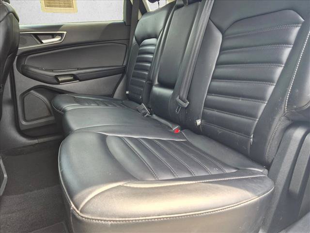 Used 2022 Ford Edge SEL AWD/4WD image 17