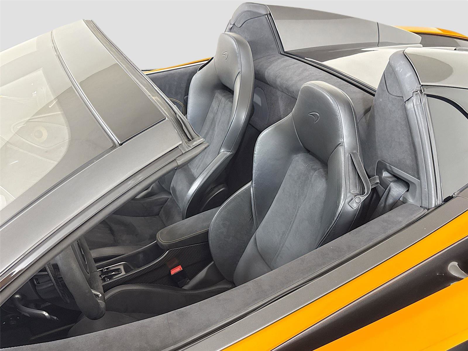Used 2020 McLaren 600LT Spider image 14
