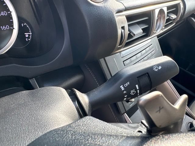 Used 2016 Lexus IS 200t RWD image 16