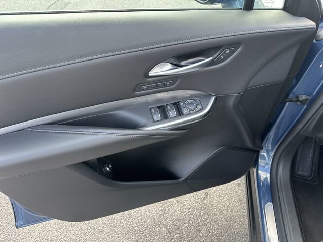 Used 2024 Cadillac XT4 Premium Luxury image 25