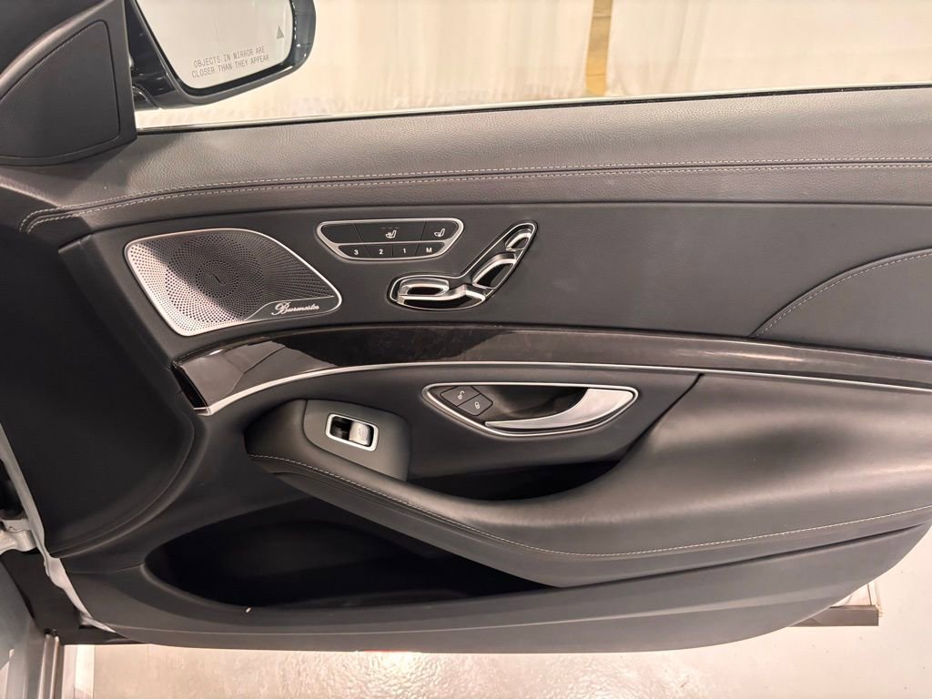 Used 2020 Mercedes-Benz S 560 4MATIC Sedan image 18