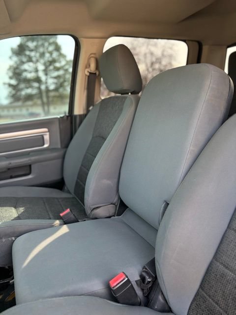 Used 2014 RAM 1500 Classic SLT AWD/4WD image 28