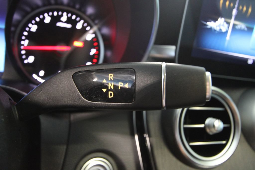 Used 2020 Mercedes-Benz C 300 4MATIC Sedan image 14