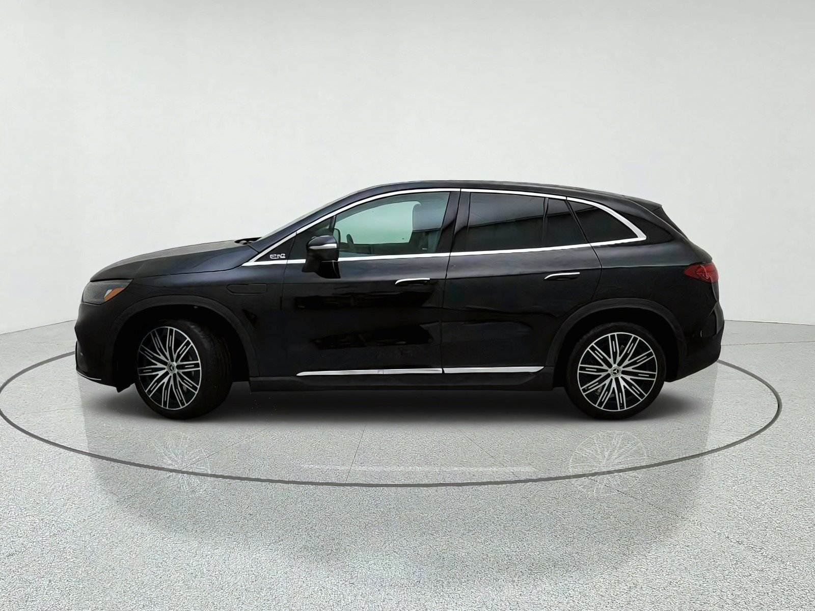 Used 2023 Mercedes-Benz EQE 500 4MATIC SUV image 14