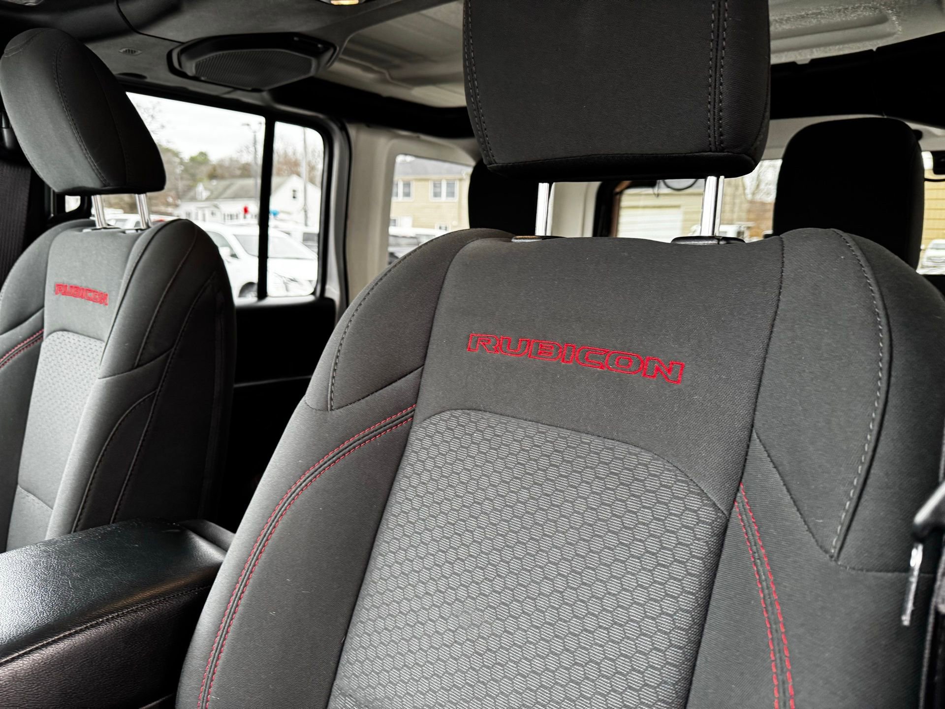 Used 2023 Jeep Wrangler Unlimited Rubicon w/ Cold Weather Group image 21