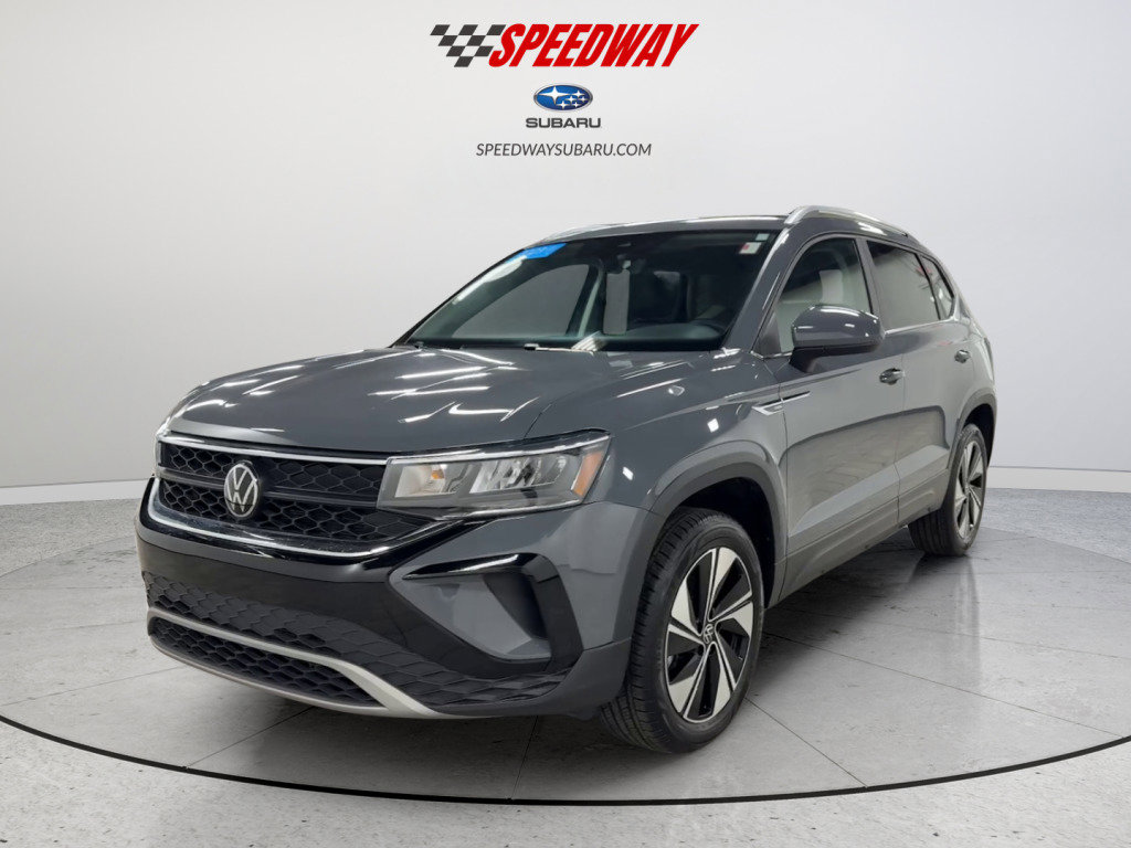 Used 2023 Volkswagen Taos SE image 4