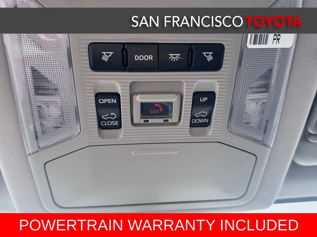 Used 2021 Toyota RAV4 XLE w/ Convenience Package image 16