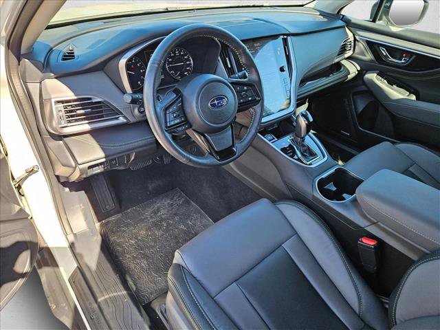Used 2025 Subaru Outback Onyx Edition image 10