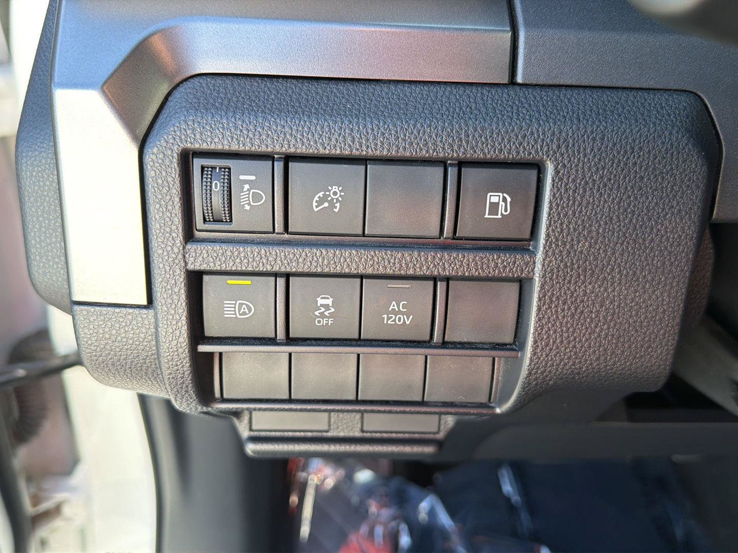 Used 2025 Toyota 4Runner TRD Sport AWD/4WD image 19