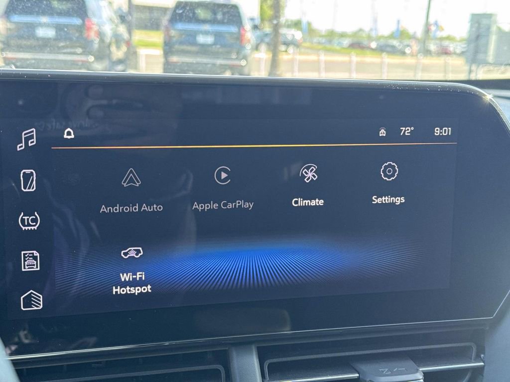 Certified 2025 Chevrolet Trax LT w/ Driver Confidence Package image 24