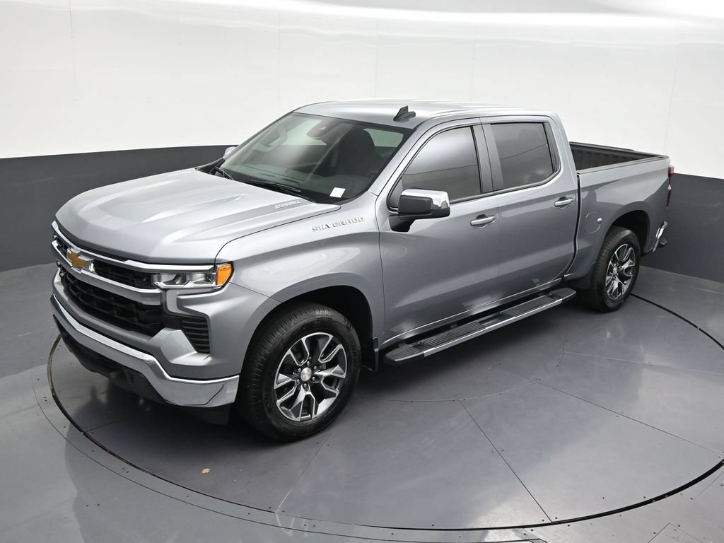 Used 2024 Chevrolet Silverado 1500 LT RWD image 19