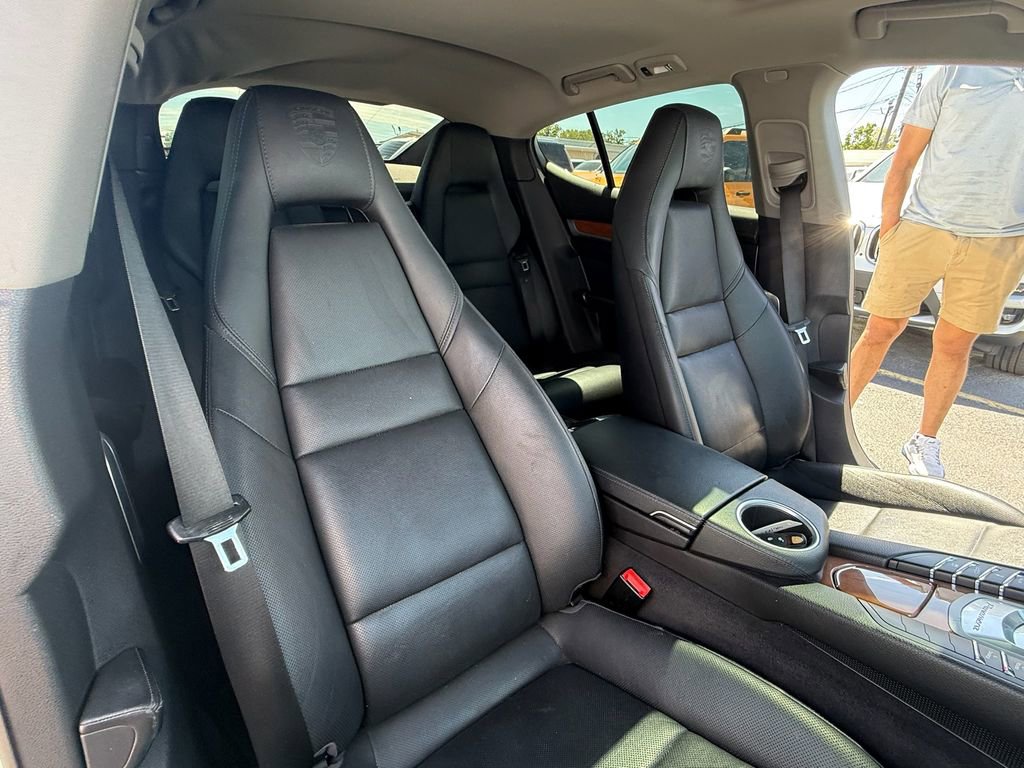 Used 2015 Porsche Panamera S RWD image 25