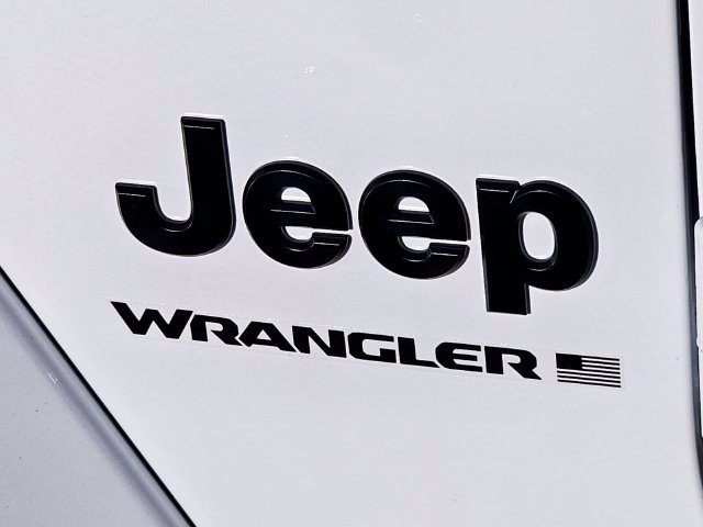 New 2026 Jeep Wrangler Unlimited Sahara AWD/4WD image 33