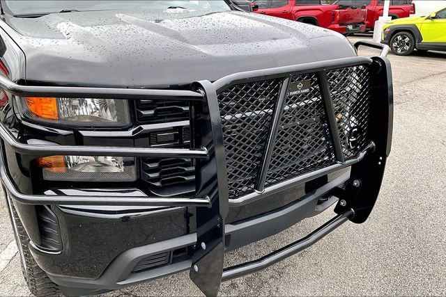 Used 2022 Chevrolet Silverado 1500 Custom w/ Safety Confidence Package image 27