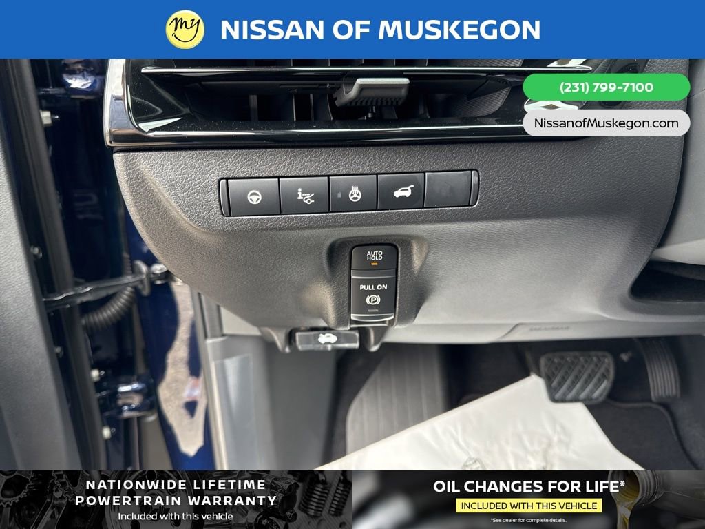 New 2025 Nissan Murano Platinum w/ Cargo Package image 13