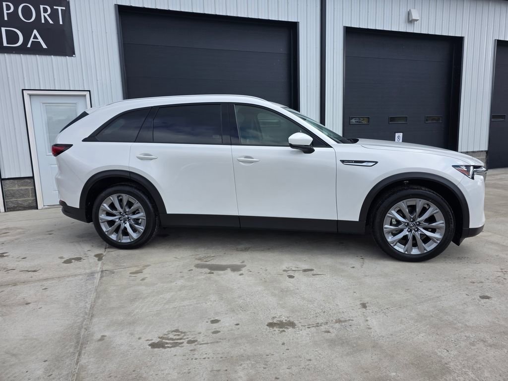 New 2026 MAZDA CX-90 3.3 Turbo w/ Preferred Package image 4