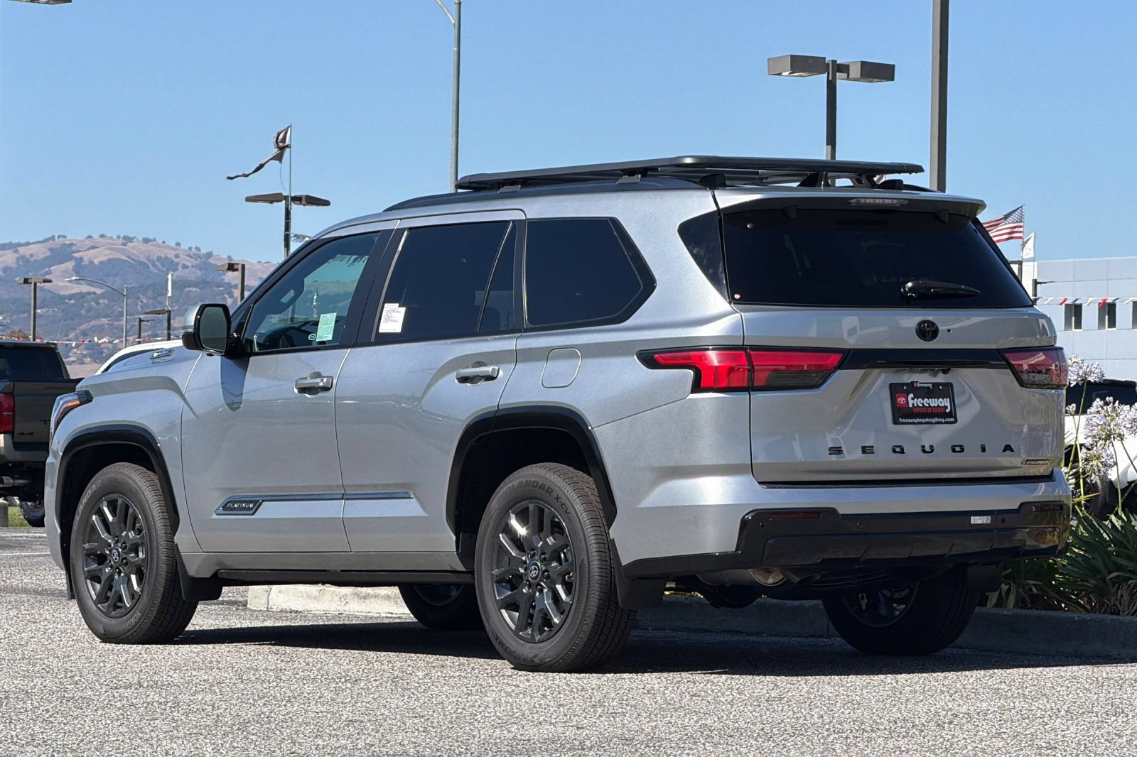 New 2026 Toyota Sequoia Platinum w/ Tow Technology Package AWD/4WD image 6
