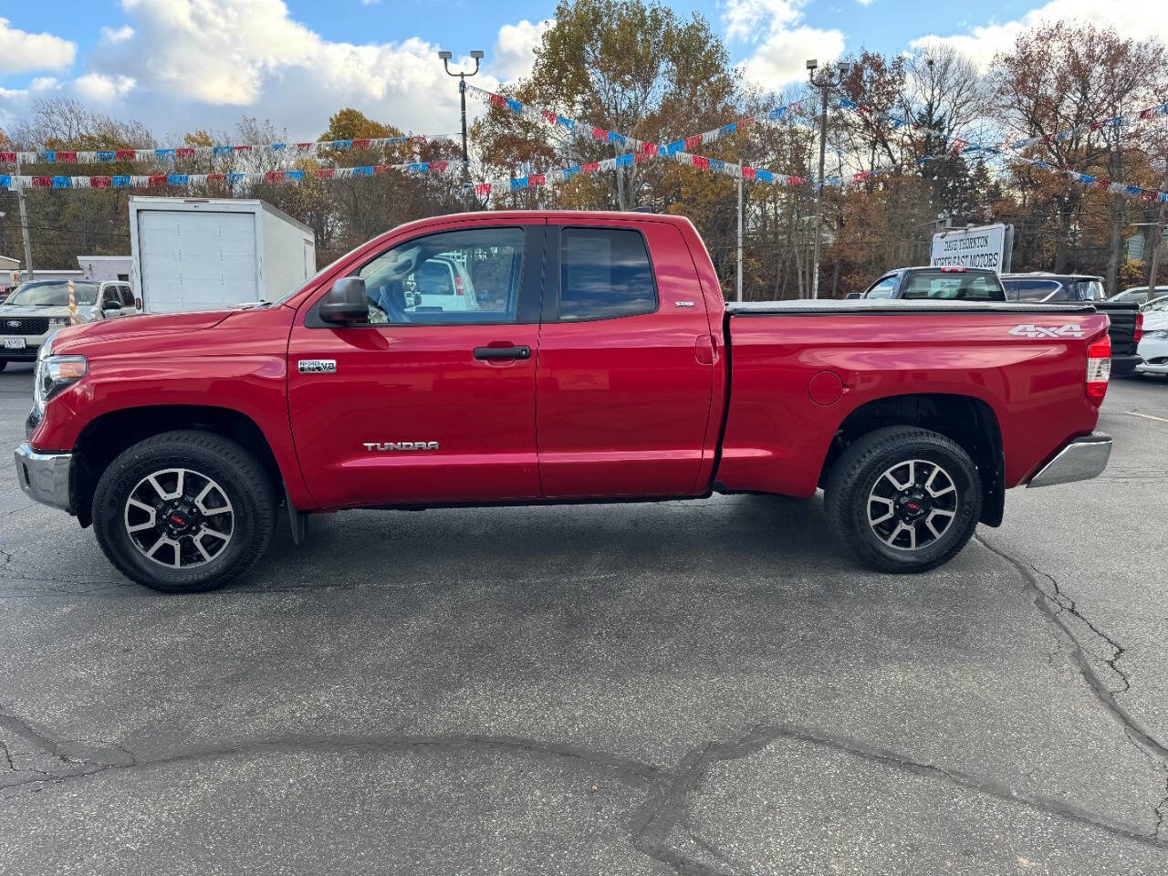 Used 2021 Toyota Tundra SR5 image 8
